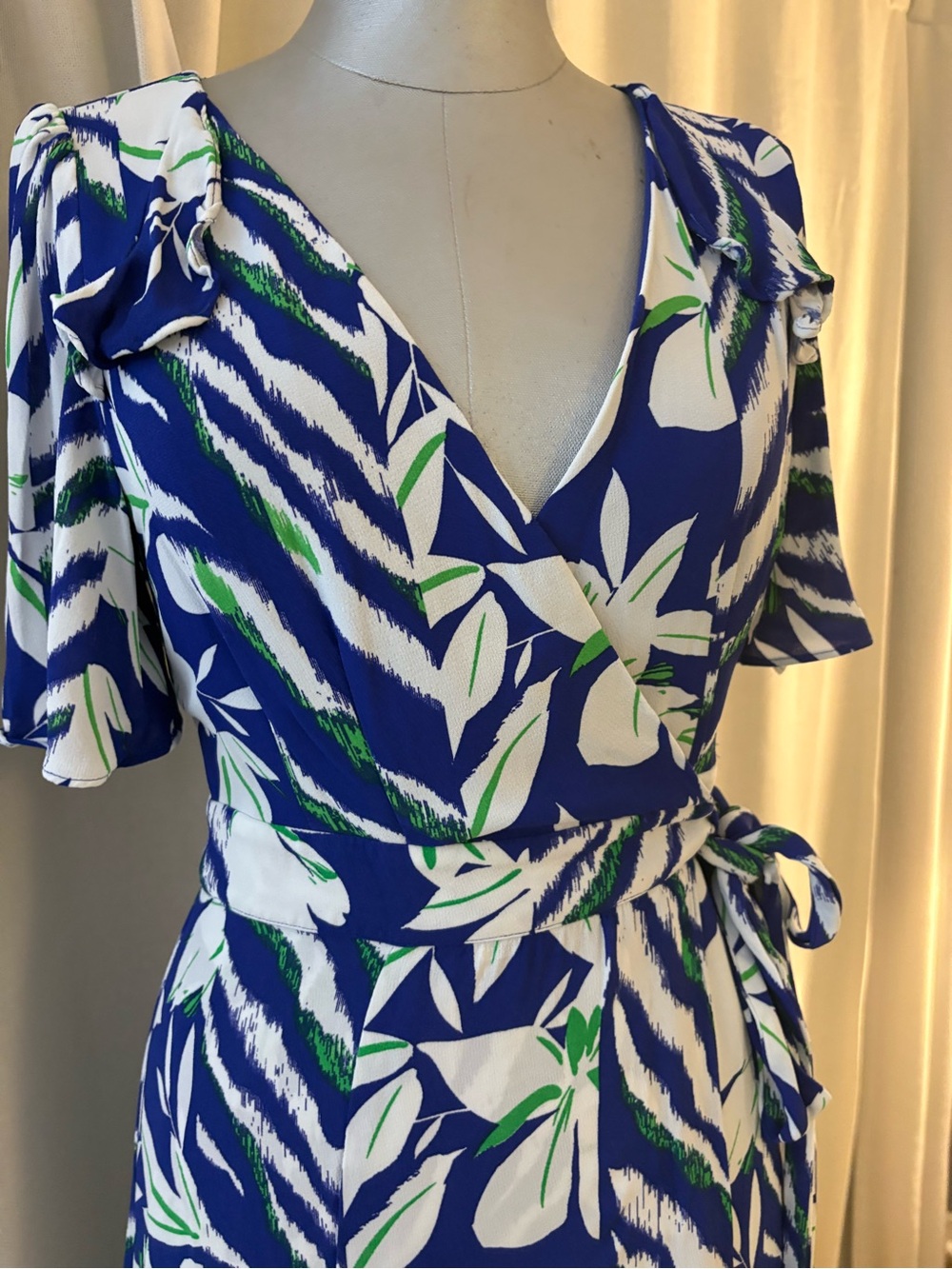 French Connection Cobalt Blue Floral Tropical Wrap Maxi Dress cape sleeves XS - Picture 5 of 14